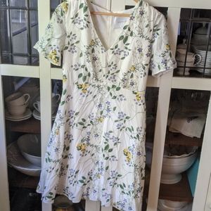 Amour Vert Doris Dress Silk Floral size Small